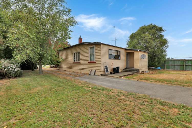 847 Boundary Road Willowby_27