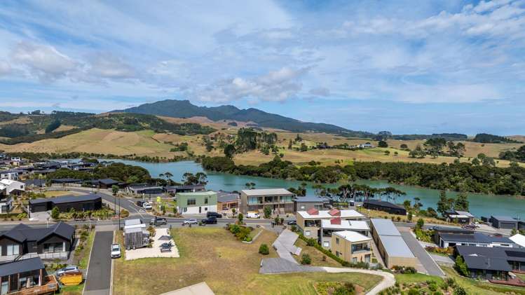 3/25 Rangitahi Road Raglan_29