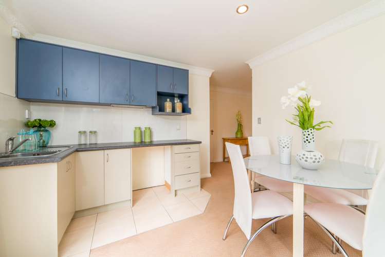 27 Medallion Drive Oteha_18