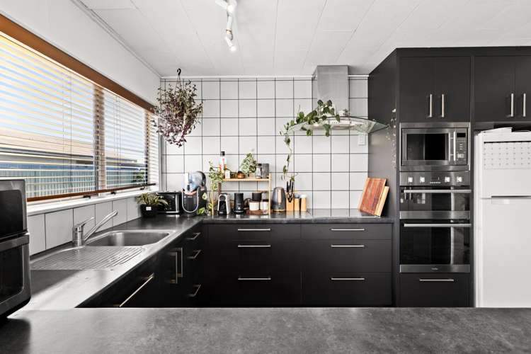 808 Ferguson Street Akina_4