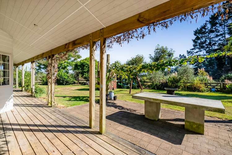 427 Mataro Road Onaero_41