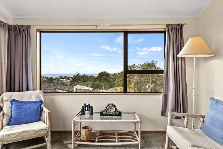 31 Bellbird Rise Murrays Bay_11