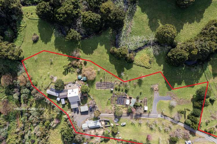 83 Alcoba Street Kamo_8