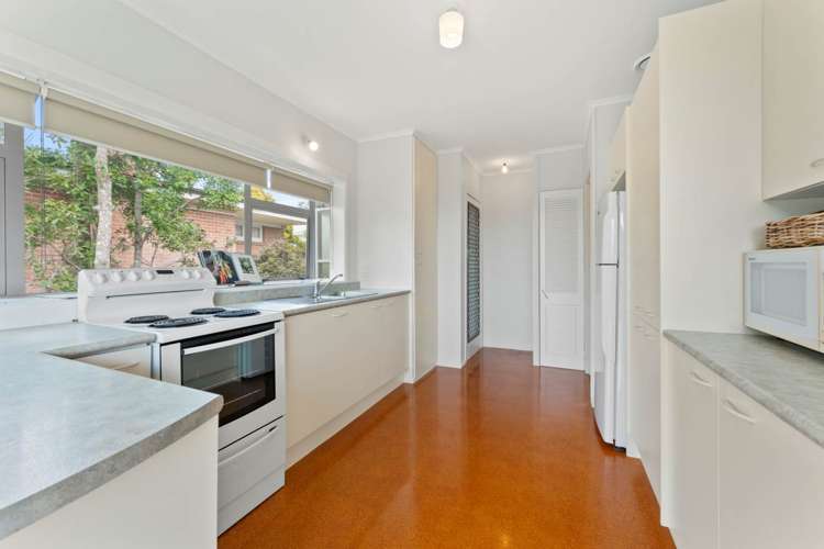 32 Holland Road Hillcrest_10