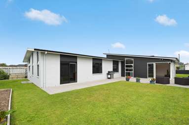 224 Cumberland Drive_1