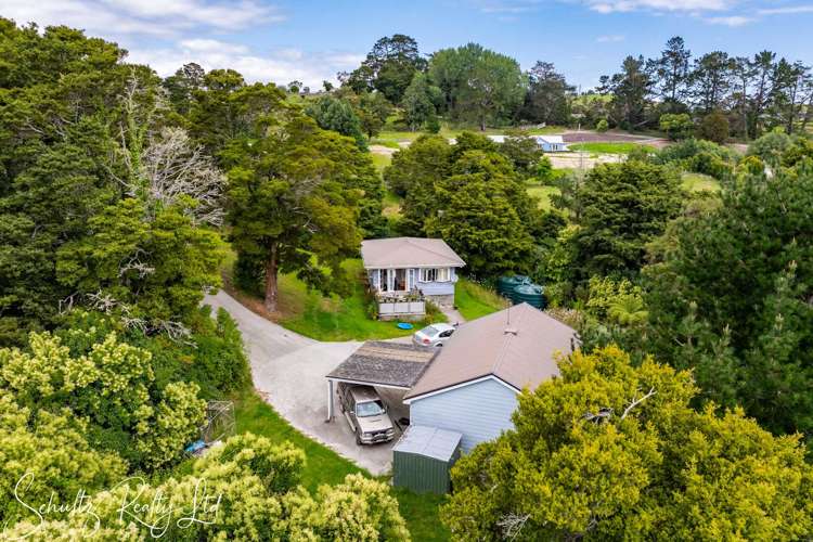 43B Hook Road Paparoa_1