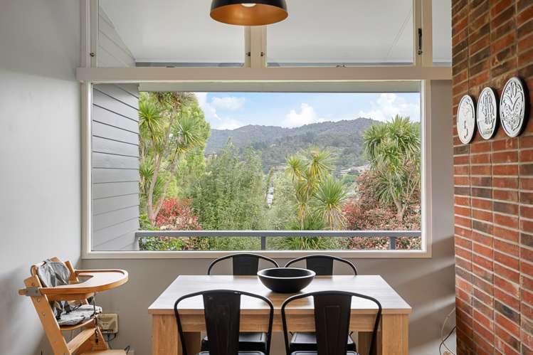 42 Hilltop Avenue Morningside_13