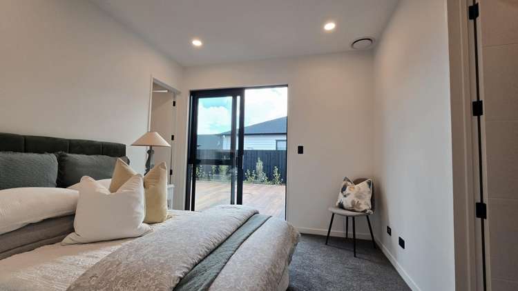 9 Tipu Crescent Milldale_15