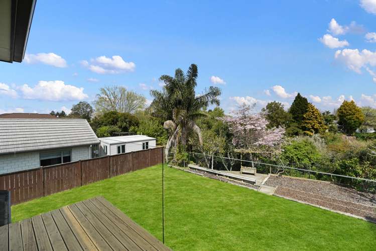 9 Porima Way Chedworth_24