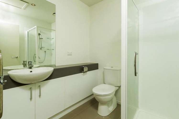 D8/60 Masons Road Oteha_13