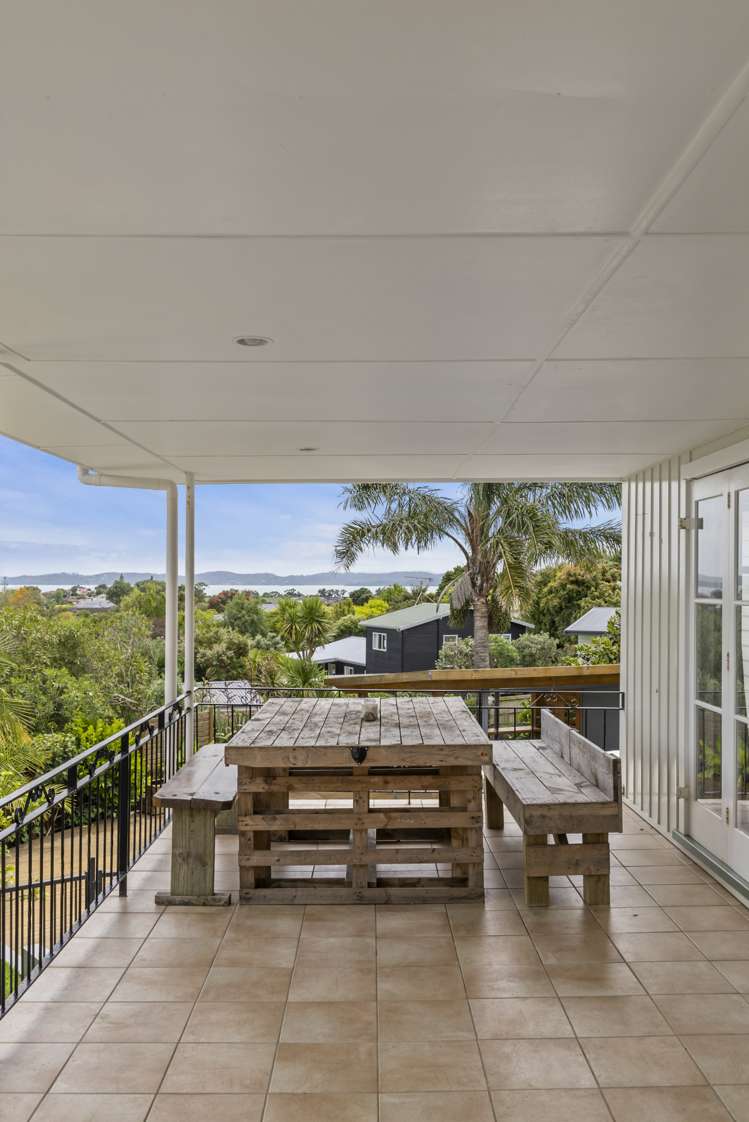 17 Shelly Bay Road Beachlands_20