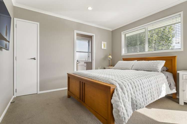 30 Jane Way Hairini_14