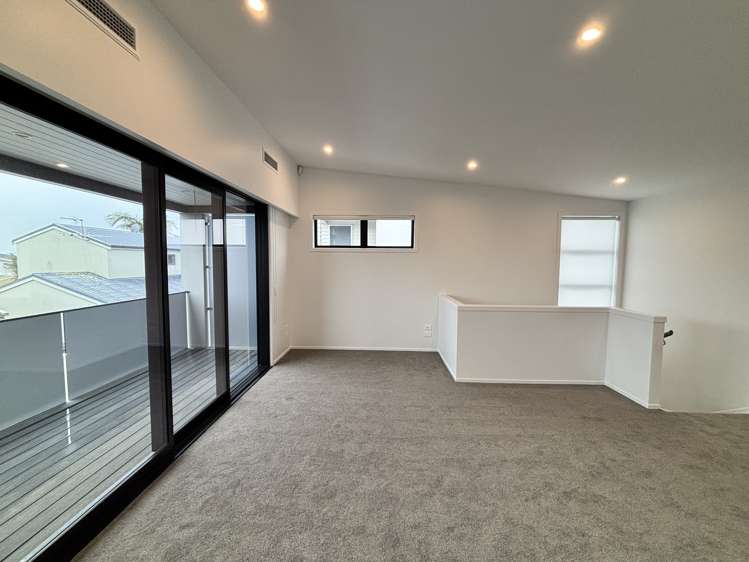 2/6 Sorrel Crescent Bucklands Beach_8