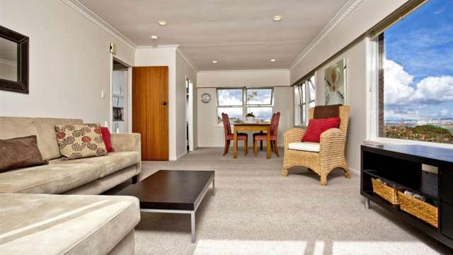 2/240 East Coast Road Forrest Hill_2