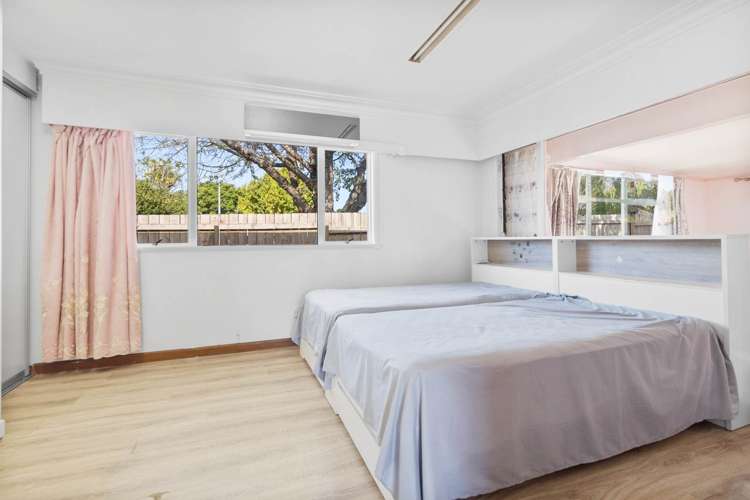 1 Mark Road Mt Albert_15