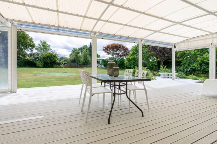 21 Cowley Drive Leamington_29