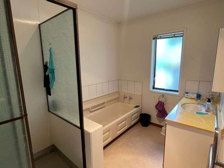 7 Rathgar Road Henderson_10