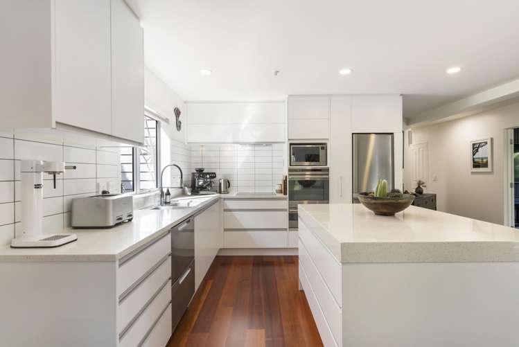 21a Godden Crescent Mission Bay_9