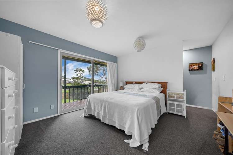 14 Beauchamp Drive Massey_12