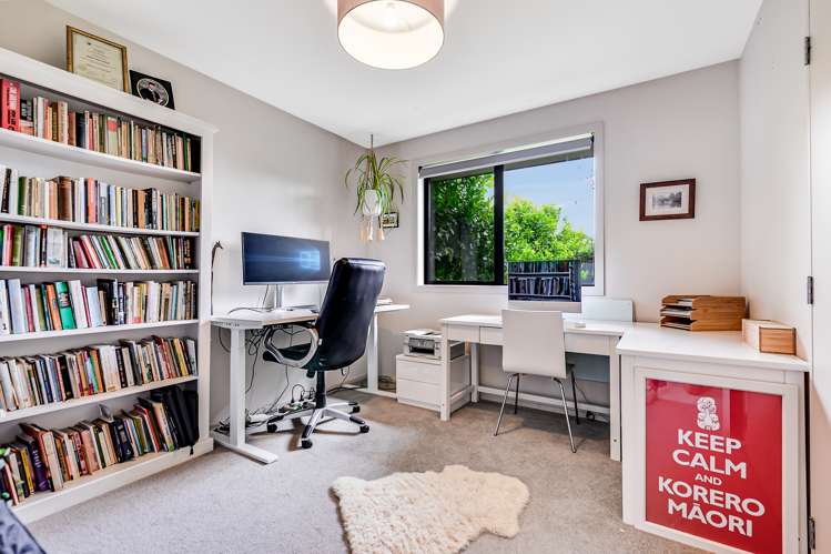 14 Bishopsworth Way Huntington_12