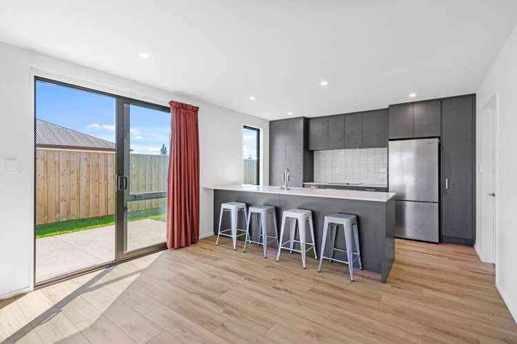 35 Greig Crescent Amberley_2