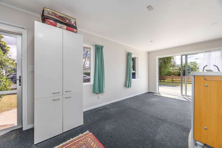 7 Hatton Road Orewa_5