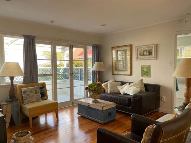 Character 2 Bedroom Cottage