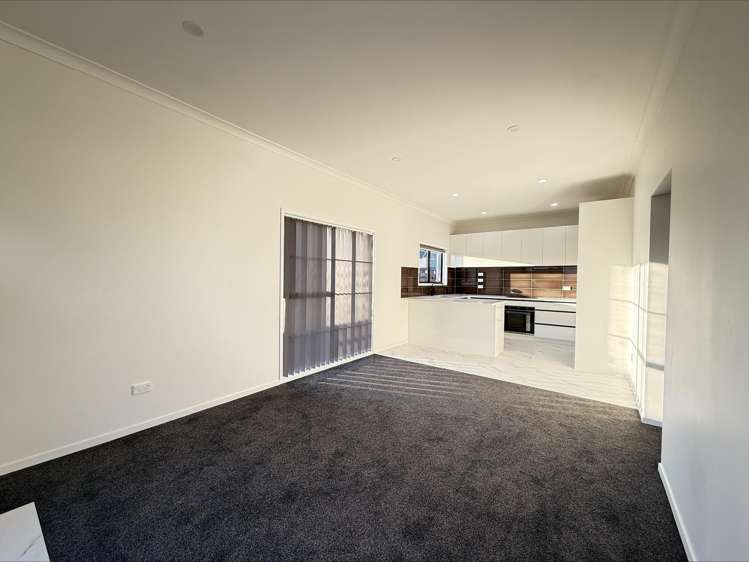 24 Hunua Road Papakura_14