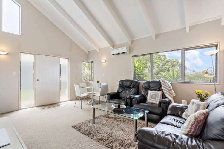 1/37 Teal Crescent Beach Haven_4