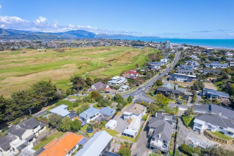 71 Golf Road Paraparaumu Beach_1