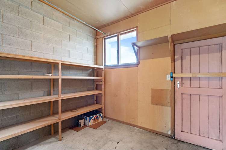 210 Lorn Street Glengarry_14