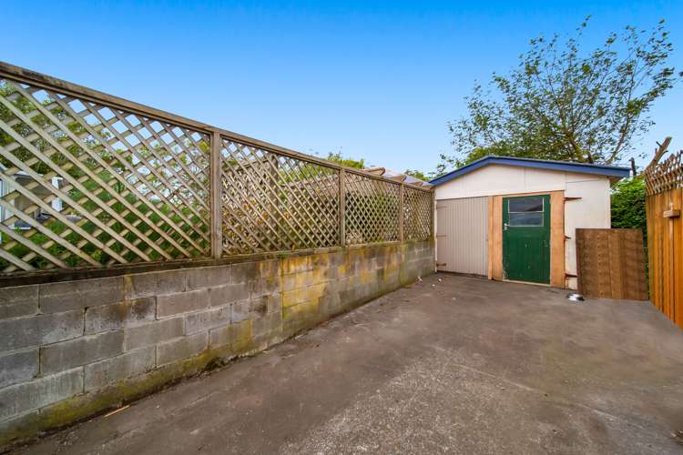 6 Galt Street Hawera_17