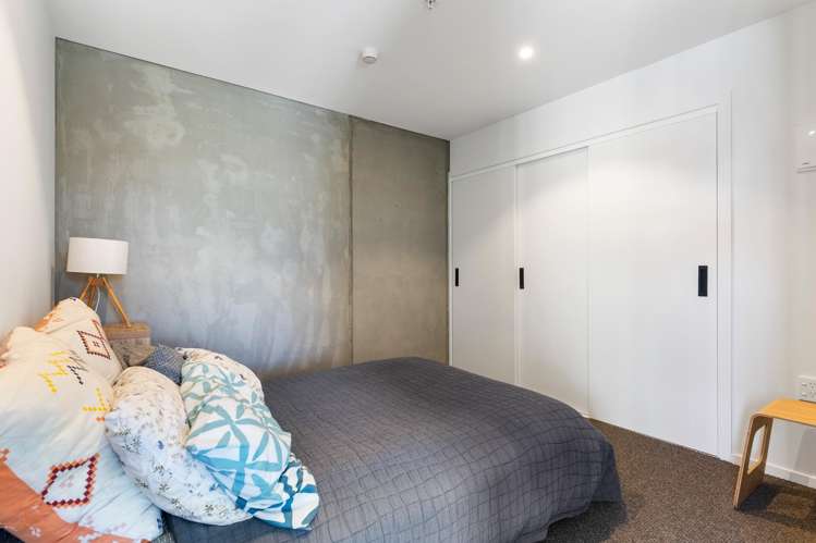 601/21 King Street Mount Cook_7