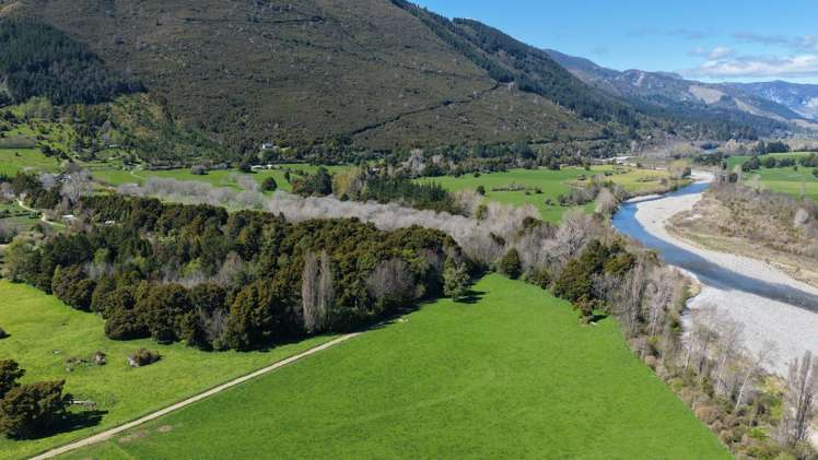 574 East Takaka Road East Takaka_7