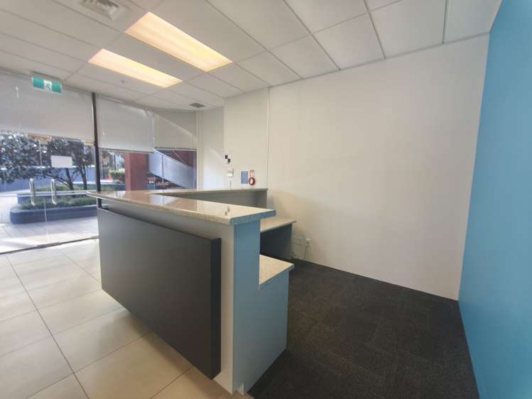 Part Ground Floor 2/159 Hurstmere Road Takapuna Industrial_1
