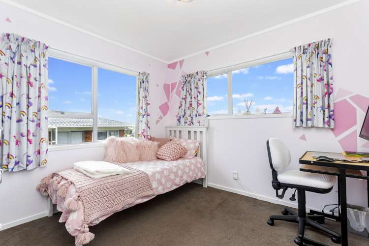 49 Girrahween Drive Totara Vale_17