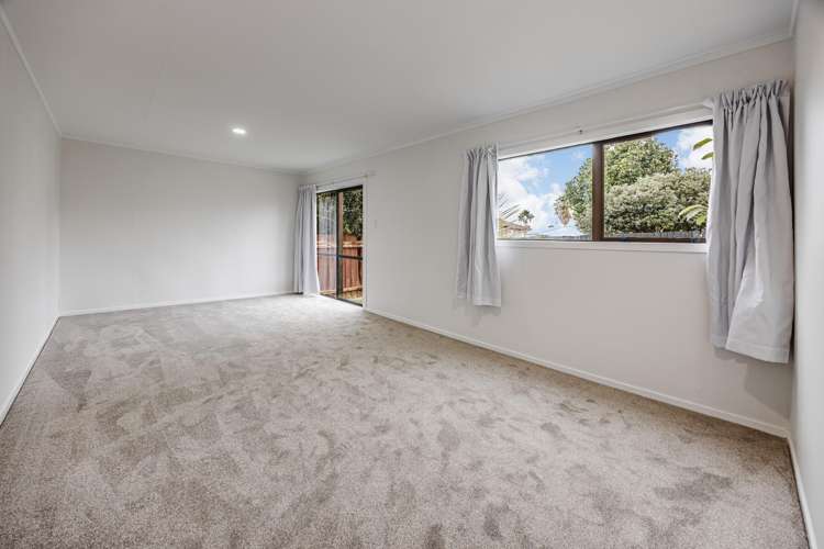 53 Burundi Avenue Clendon Park_15