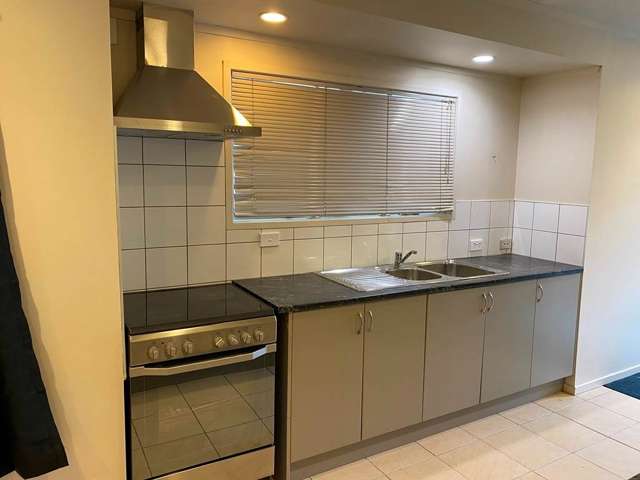 312 Lincoln Road Henderson_4