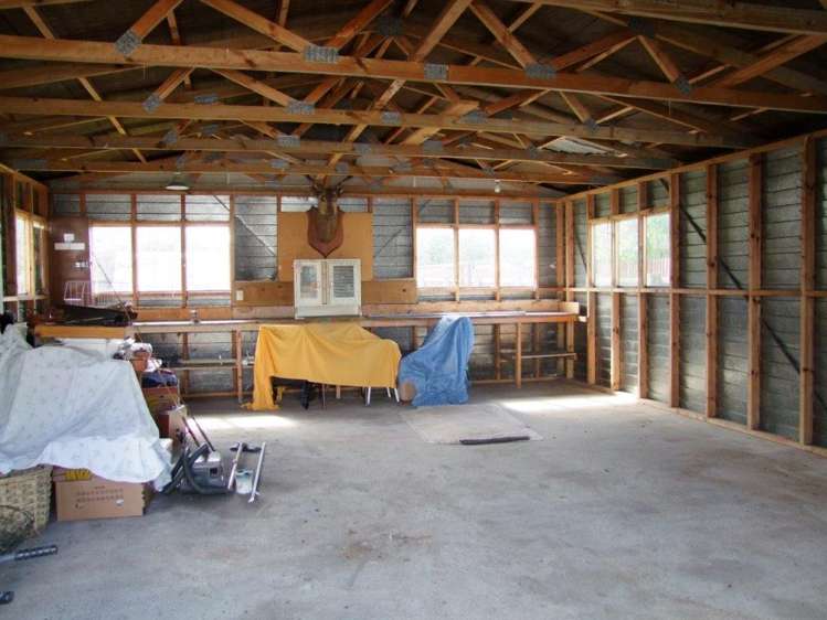 62 Elderlee Street Milton_12