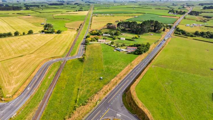 36 Te Roti Road Hawera_13