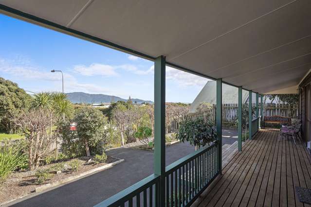 20 Frimley Terrace Waikanae Beach_1