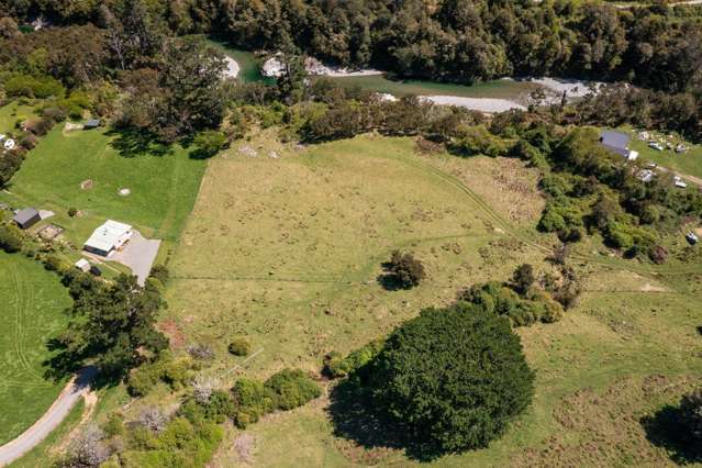 472 Wakamarina Road Canvastown_4