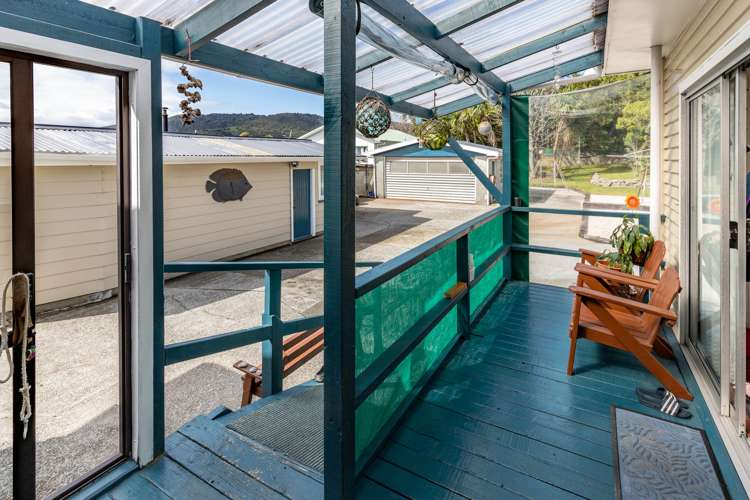 27 Byron Street Greymouth_14