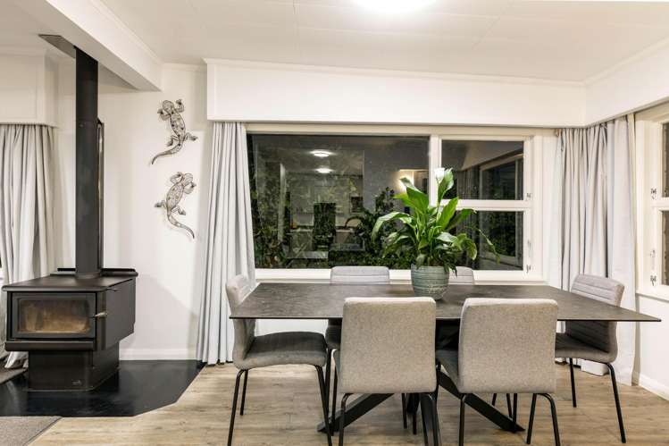 8 Newbourne Crescent Redwoodtown_6