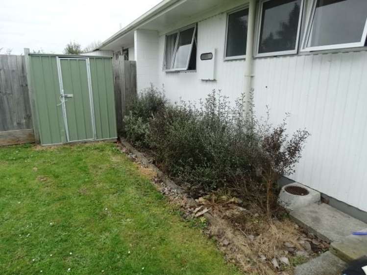 68A Southsea Crescent Silverdale_5