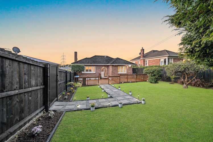 103 Kinross Street Blockhouse Bay_22