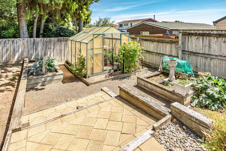 25 Bens Place Springvale_18