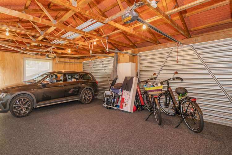 707 Mount Pleasant Road Thames_24