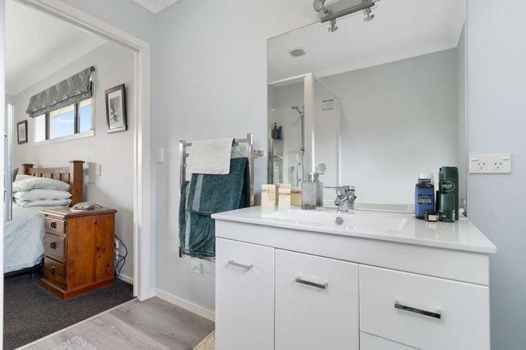 10 Austin Reid Avenue Carterton_10