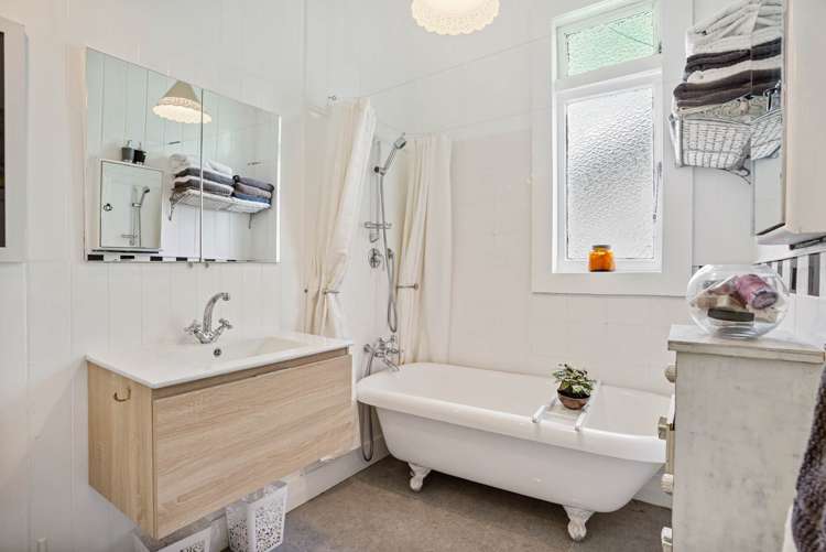 54 Ellerton Road Mount Eden_10